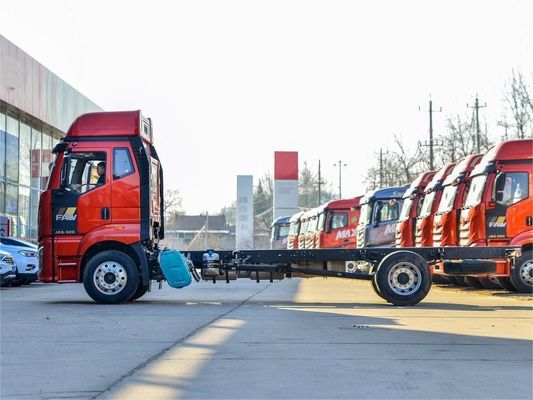 FAW Jiefang J6G Camión de camión mediano 6x2 furgoneta 7-10 toneladas 8 ruedas Camión de transporte