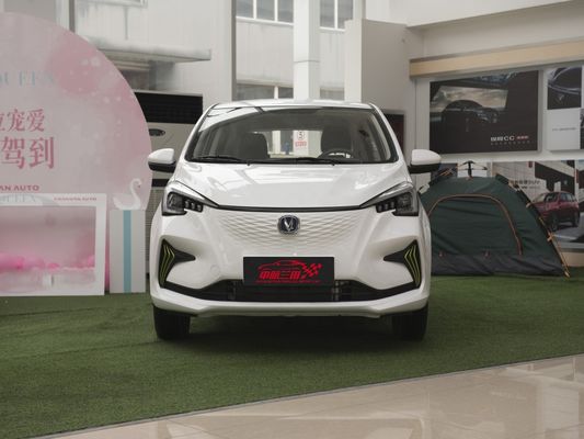 Vehículo eléctrico Changan Benben E-Star Energy fabricado en con una capacidad de batería de 55kwh