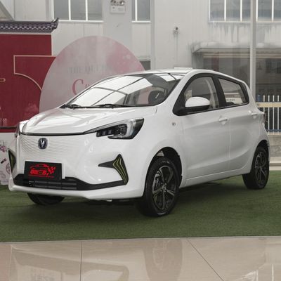 Vehículo eléctrico Changan Benben E-Star Energy fabricado en con una capacidad de batería de 55kwh