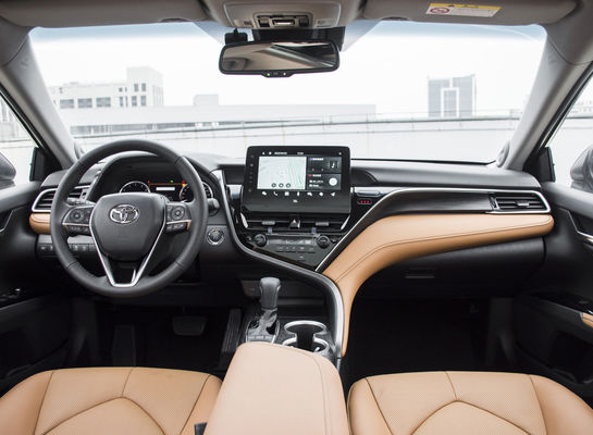 Vendedores verificados de vehículos usados Toyota Camry Coches híbridos con suspensión delantera Macpherson