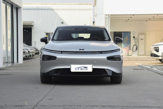 Experimenta lo mejor del lujo y la tecnología con el 2024 Xpeng P5 Electric Sedan
