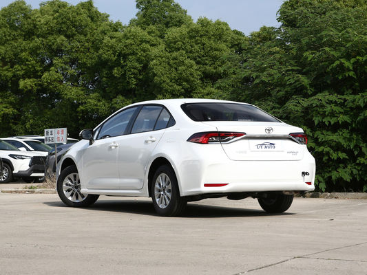 Vehículo eléctrico híbrido asequible y Toyota Corolla Tamaño pequeño