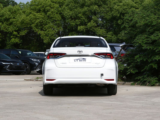 Vehículo eléctrico híbrido asequible y Toyota Corolla Tamaño pequeño