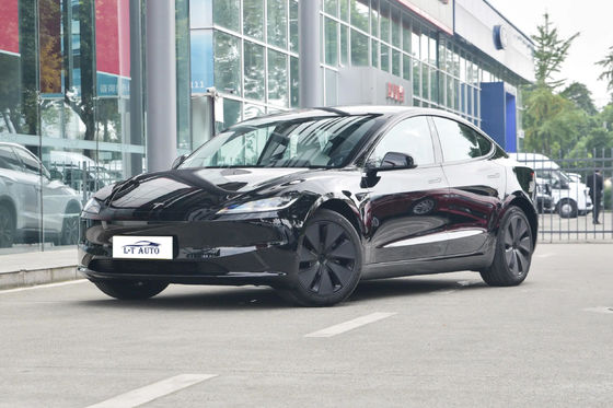 El vehículo deportivo eléctrico de Tesla modelo 2024 con tracción total de larga distancia con alcance de 713 km