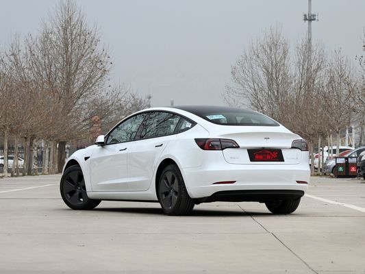 Modelo eléctrico puro3 556 km de tracción trasera con 2875 mm de base de ruedas