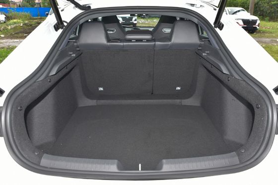 2024 Changan UNI-V híbrido enchufable de gasolina vehículo eléctrico velocidad máxima 205km/h