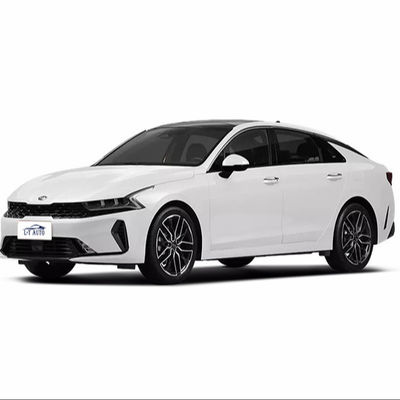 KIA K5 380GT línea buque insignia 2.0t cilindrada gasolina 5 asientos sedán con pantalla táctil