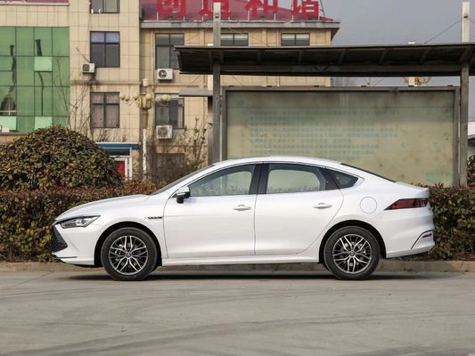 BYD QIN másChampion Edition DM-i 120KM Transcendence135800 Batería El vehículo eléctrico