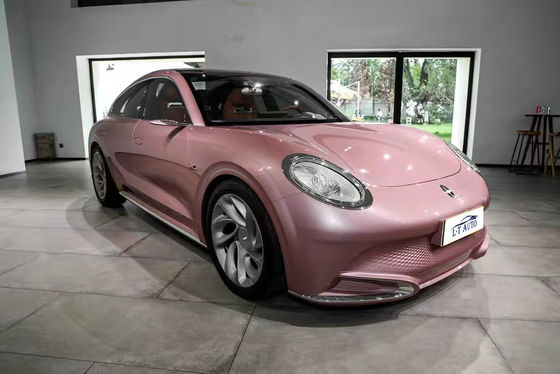ORA Lightning Cat 4 ruedas hermoso coche pequeño con batería energía del vehículo eléctrico
