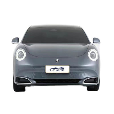 ORA Lightning Cat EV Hermoso Coches Pequeños 4 puertas Sedan 5 asientos Largo 4871 Ancho 1862