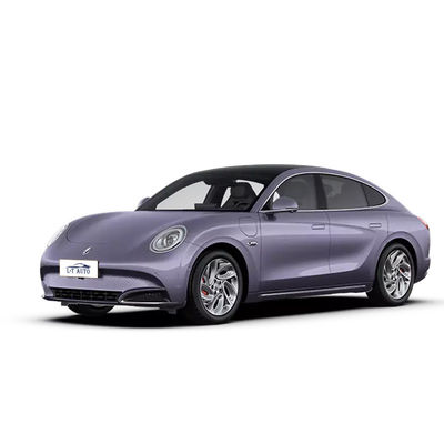 Alimentando su negocio ORA Lightning Cat Mini coche eléctrico con velocidad máxima de 170 Km / h