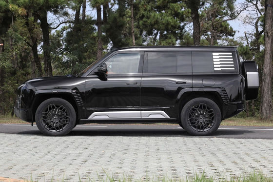 SUV híbrido eléctrico BYD Yangwang U8 todoterreno de cuatro ruedas de cuatro motores con conducción independiente