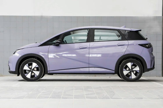 La conducción ecológica se hace fácil con el BYD Dolphin EV de 405 km de autonomía eléctrica pura y carga rápida