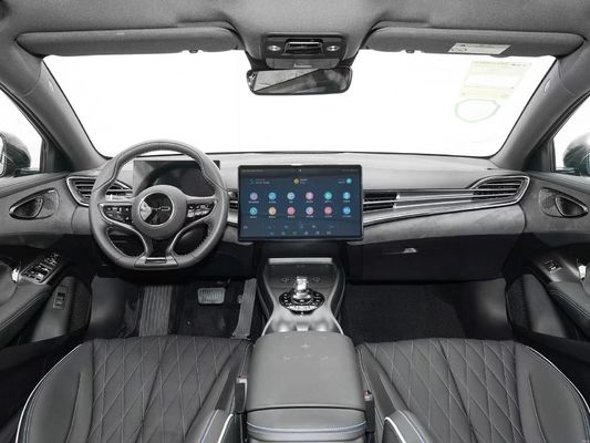BYD SEAL La combinación perfecta de estilo y rendimiento en una versión 4WD de 650 km