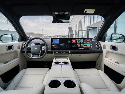 Exportado Lixiang L9 SUV grande con capacidad de batería de 42,8 kWh y diseño de 5 puertas y 5 asientos