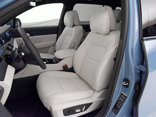 2024 Leading Ideal Un SUV coche eléctrico de energía coche eléctrico en 5 puertas 6 asientos estructura de la carrocería