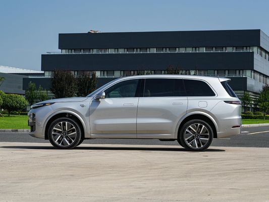 Estructura del cuerpo SUV híbrido eléctrico de 6 plazas con aceleración de 5.3s y rango extendido