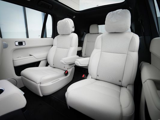 Estructura del cuerpo SUV híbrido eléctrico de 6 plazas con aceleración de 5.3s y rango extendido