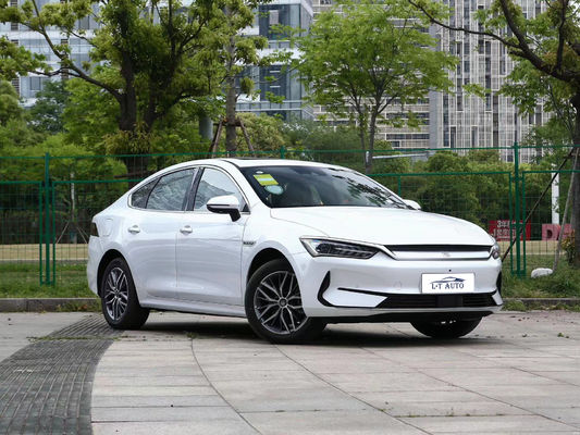 BYD Song Plus DM-i 110KM Sedan SUV eléctrico Coche con batería de litio hierro fosfato