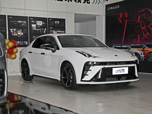 Lynkco 03 2.0 Turboalimentado Sedan Deportivo 4684x1843x1460 4 cilindros Alta Inteligencia