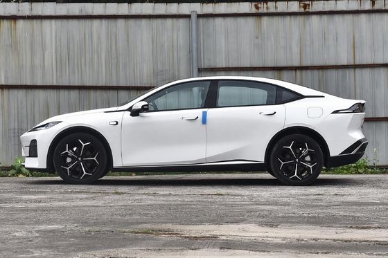 2024 Changan Deepal SL03 Carro híbrido de rango extendido Velocidad máxima 170km/h Hatchback de 5 asientos