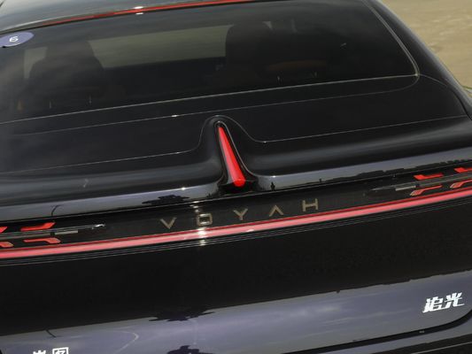 3000 mm base de ruedas energía eléctrica pura Voyah Perseguir luz Zhuiguang coche híbrido enchufable