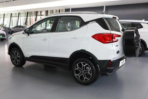 2535 mm de distancia entre ejes BYD Yuan Pro 410 km de batería sedán eléctrico para el mercado de los coches eléctricos