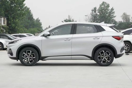 2024 BYD Yuan Plus SUV Vehículo energético Sedan eléctrico Batería de litio y fosfato de hierro