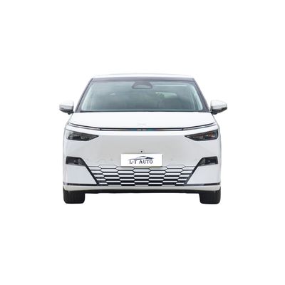 MPV de familia grande Xpeng X9 eléctrico 702KM NEDC Ultra largo alcance 7 asientos vehículo energético