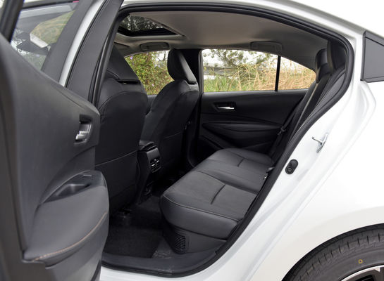 Compacto sedán coche eléctrico coche adulto Toyota Levin vehículo híbrido 2024 nuevo modelo