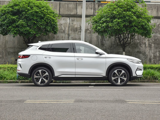 Motor delantero Dirección delantera BYD Song Plus EV Coche eléctrico con diseño SUV compacto