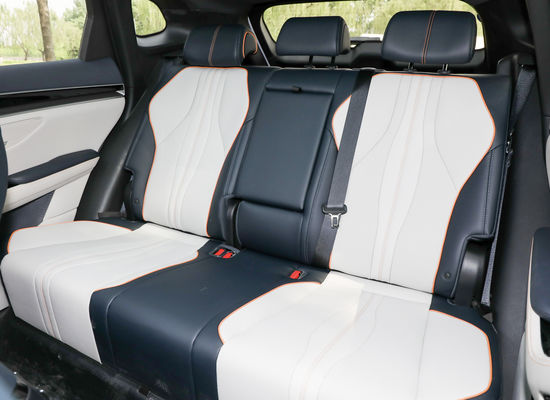 Motor delantero Dirección delantera BYD Song Plus EV Coche eléctrico con diseño SUV compacto