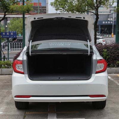 2024 Honda Crider 180 Turbo Cvt Compact Sedan con 5 asientos y 2500-3000 mm de distancia entre ejes