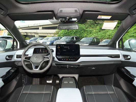 Volkswagen ID4X Long Endurance Dirección de mano izquierda Coche eléctrico y exterior blanco cristalino