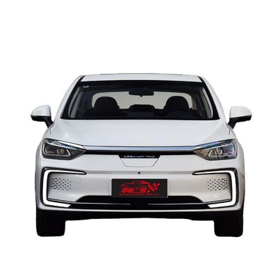 2024 Beijing Auto EU5 Compacto Sedan de coche eléctrico para la carga rápida en sólo media hora