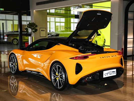 Lotus Emira La combinación perfecta de rendimiento y estilo en un superdeportivo de diseño 2 2
