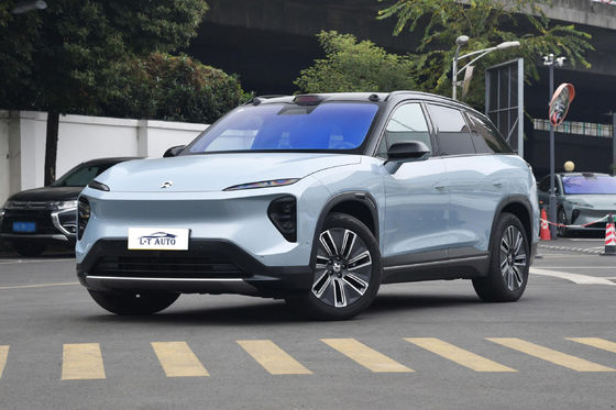Experimenta lujo y rendimiento con el SUV 4WD eléctrico puro NIO ES7 en múltiples colores