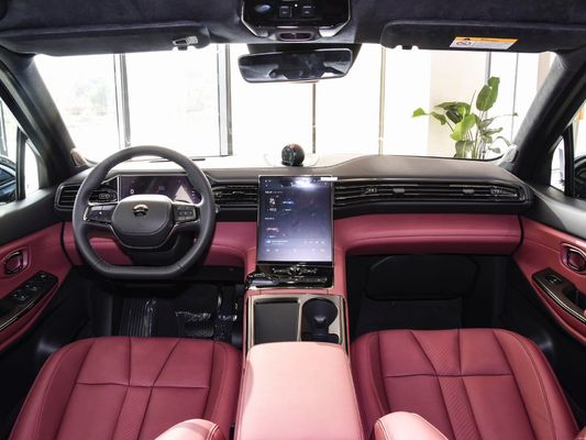 NIO ES8 SUV su elección ideal con múltiples opciones de color y 100% de combustible eléctrico