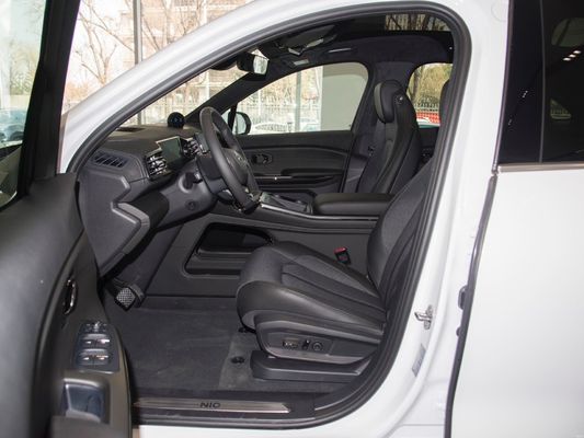 Pure Electric NIO ES6 2024 SUV medio de 5 puertas y 5 asientos Electr Car con base de ruedas 2915