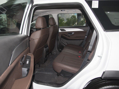 Jetour X90 Plus SUV de tamaño medio 2.0T 5 7 asiento con sistema de freno de disco delantero trasero