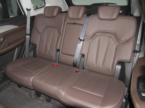 Jetour X90 Plus SUV de tamaño medio 2.0T 5 7 asiento con sistema de freno de disco delantero trasero