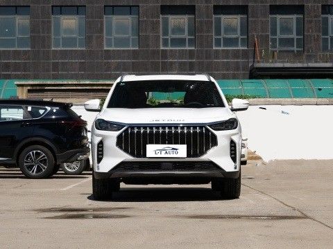 2024 Chery Jetour X70 Plus Dirección izquierda 5 puertas 5 asientos 360° cámara trasera SUV mediano
