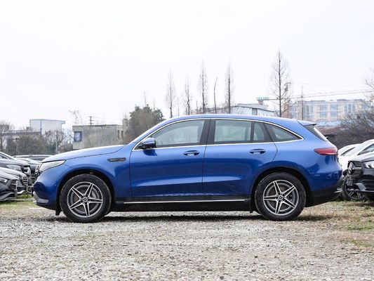 2024 Mercedes Benz EQC 350 400 4MATIC La mezcla perfecta de lujo y energía eléctrica