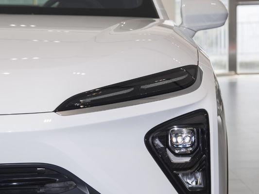 Coche eléctrico puro NIO con batería ternaria de litio y fosfato de hierro de litio