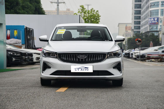 Volante multifunción Geely Emgrand 1.5L 1.8L gasolina gasolina sedán automático