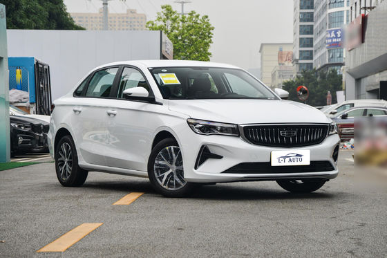 2024 Geely Emgrand 1.5L 1.8L Turbo Fwd Super Carros de gasolina con el estándar de emisiones Euro VI