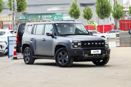 2023 T-1 de gasolina de gasolina SUV de automóviles con cilindrada de 1.5-2.0L y faro LED