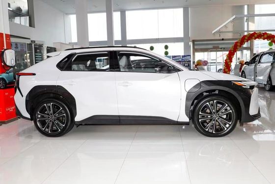 5 puertas 5 asientos BZ4X SUV eléctrico con tracción en las cuatro ruedas y batería ternaria de iones de litio