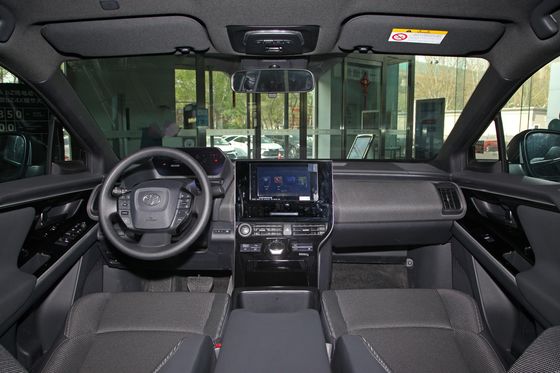 Avance en su industria con el Toyota BZ4X, el SUV de larga duración de mayor rendimiento