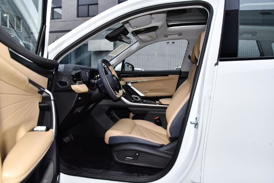 Geely Bo Yue L 1.5T 2.0T SUV compacto con turbocompresor con cinco asientos y cinco puertas
